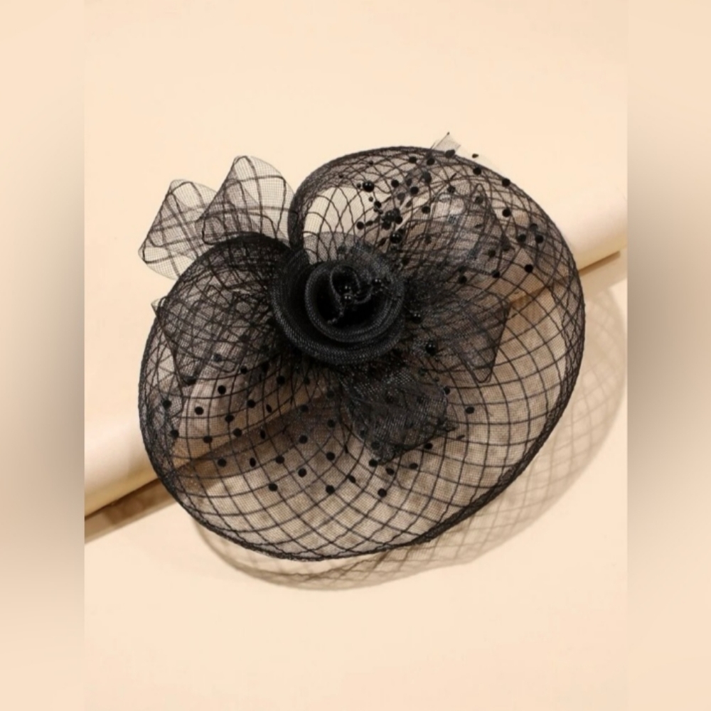 Fascinator - Picture 5 of 7
